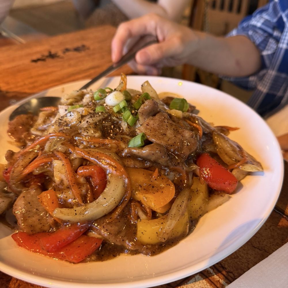O-Machi - 牛肉饭 - Noodles Near Me - Kelowna, British Columbia O-Machi - 牛肉饭 - Noodles Near Me - Kelowna, British Columbia