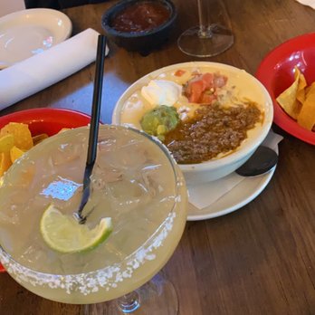 El Rincon Mexican Kitchen & Tequila Bar - Addison Circle - Queso - Mexican Near Me - Addison, Texas