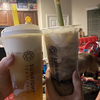 Sunright Tea Studio - Eastvale - Jasmine milked up with honey Boba and Oreo brown sugar - Bubble Tea Near Me - Eastvale, California Sunright Tea Studio - Eastvale - Jasmine milked up with honey Boba and Oreo brown sugar - Bubble Tea Near Me - Eastvale, California