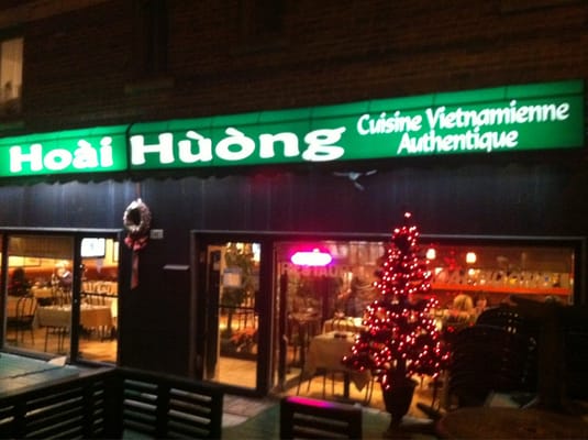 Restaurant Hoai Huong by null