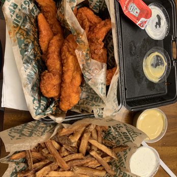Wingstop - 10 Piece Boneless Wing Combo 4 Piece Wingstop Crispy Tenders by the Piece - Chicken Wings Near Me - Anchorage, Alaska