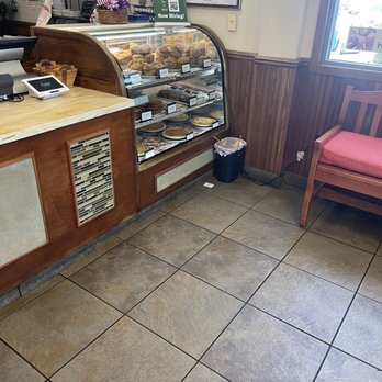 Perkins American Food - Inside - Bakeries Near Me - Lemoyne, Pennsylvania Perkins American Food - Inside - Bakeries Near Me - Lemoyne, Pennsylvania