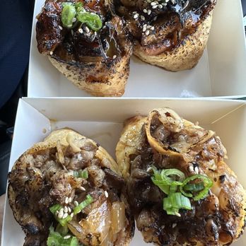 Atoyubu - Top: unagi   Bottom: bulgogi - Japanese Near Me - Buena Park, California