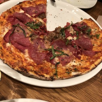 California Pizza Kitchen At Schaumburg Order Food Online 143