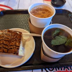 Diwan Cafe - Adani tea and qishr