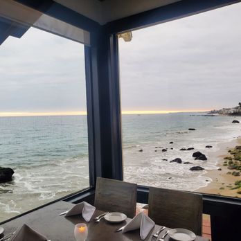 Moonshadows - Seafood Near Me - Malibu, California