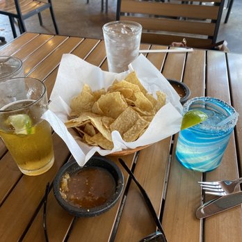Santa Catarina - Chips and salsa no need to say more - Mexican Near Me - Cedar Park, Texas Santa Catarina - Chips and salsa no need to say more - Mexican Near Me - Cedar Park, Texas