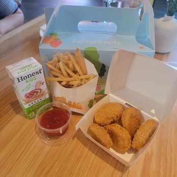 NEP Cafe - Kids Meal Box - Breakfast & Brunch Near Me - Irvine, California NEP Cafe - Kids Meal Box - Breakfast & Brunch Near Me - Irvine, California