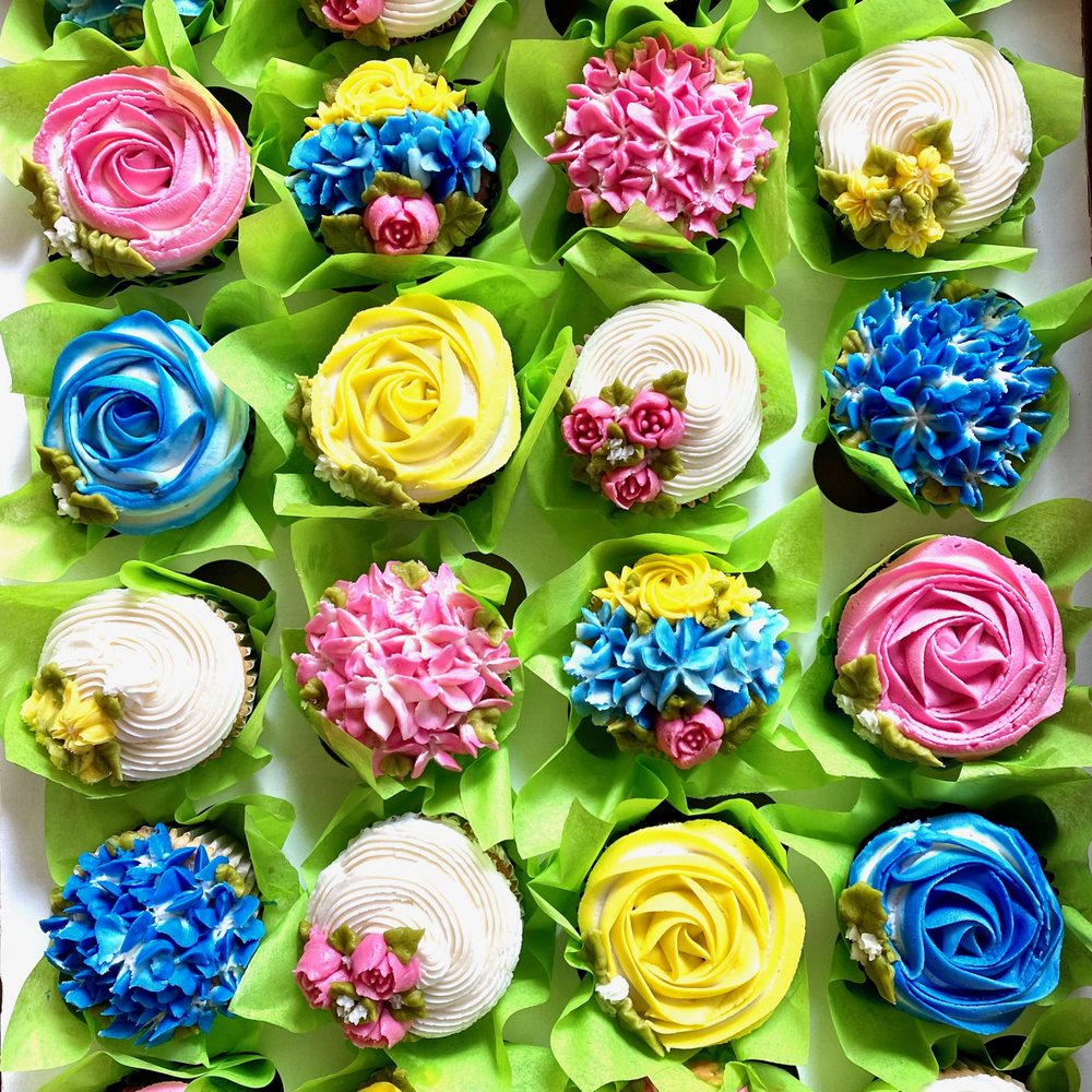 Calabasas Cupcake Bouquets - Cupcakes Near Me