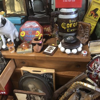 Atomic Junk - Collectibles - Thrift Stores Near Me - Redondo Beach, California