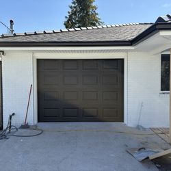 Garage Up - Brand new door