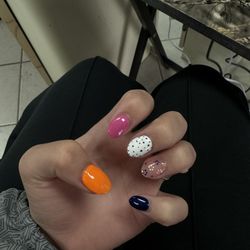 Nc Nails