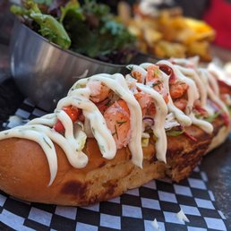 Lobster roll