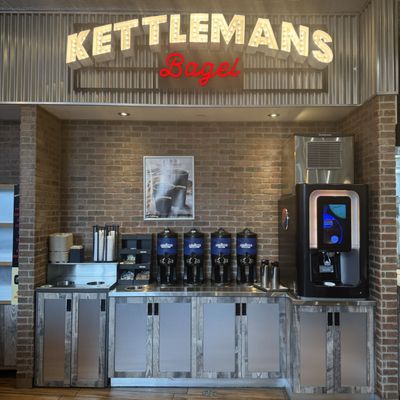 Kettlemans Bagel by null