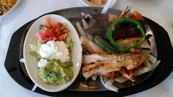 Samantha's Restaurant by null