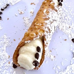 A Carini's Pizza & Pasta - Cannoli