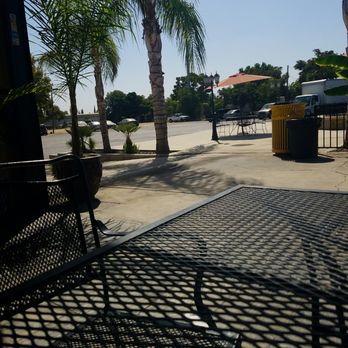 Los Gordos - My view right now as I wait for our lunch. - Mexican Near Me - Winton, California