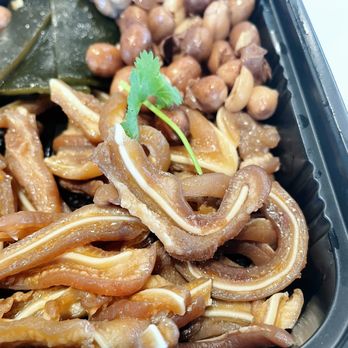 Bafang Dumpling - Bafang Appetizer : Peanut, Seaweed and Por Ears - Taiwanese Near Me - Torrance, California