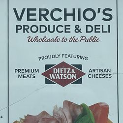 Verchio's Produce Outlet - Store sign