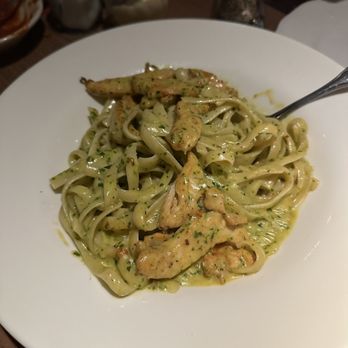 DeGidio's - Pesto Pasta w/Chicken - Tossed with a creamy pesto sauce & Chicken Breast - Italian Near Me - Saint Paul, Minnesota DeGidio's - Pesto Pasta w/Chicken - Tossed with a creamy pesto sauce & Chicken Breast - Italian Near Me - Saint Paul, Minnesota