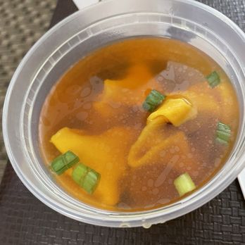Hong Xin - #18 Wonton Soup (Pt) $2.75 Tastes great - Szechuan Near Me - Ebensburg, Pennsylvania Hong Xin - #18 Wonton Soup (Pt) $2.75 Tastes great - Szechuan Near Me - Ebensburg, Pennsylvania