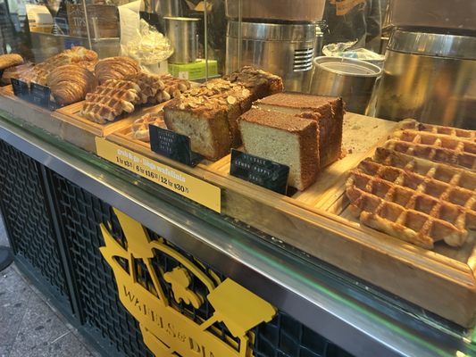 Wafels & Dinges by null