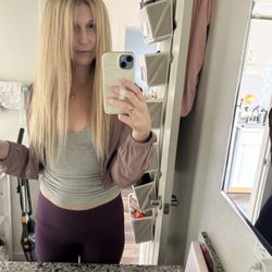 Brushed Hair Studio - Matches my extensions