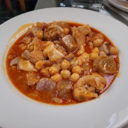 La Gran Pulpería - Beef tripe and garbanzo beans