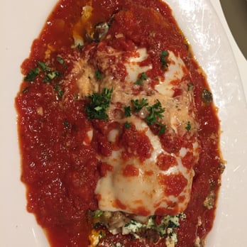 Bravo Restaurant - Lasagna - Italian Near Me - Aiea, Hawaii