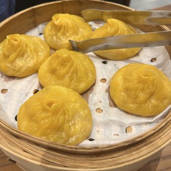Nan Xiang Soup Dumplings - Chicken Soup Dumplings (6) (No Pork) - Dim Sum Near Me - Stamford, Connecticut Nan Xiang Soup Dumplings - Chicken Soup Dumplings (6) (No Pork) - Dim Sum Near Me - Stamford, Connecticut