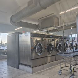 Supermatt Laundromat