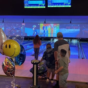 Bowlero Bakersfield - Bowling Near Me - Bakersfield, California Bowlero Bakersfield - Bowling Near Me - Bakersfield, California