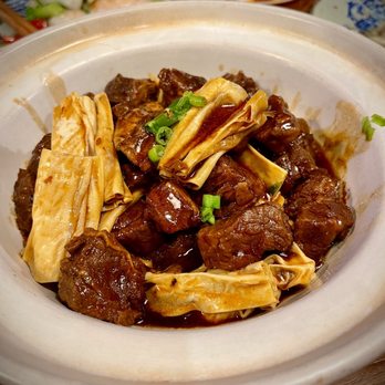 Geng Shi Ji - Braised Beef with Yuba - Chinese Near Me - Richmond, British Columbia Geng Shi Ji - Braised Beef with Yuba - Chinese Near Me - Richmond, British Columbia