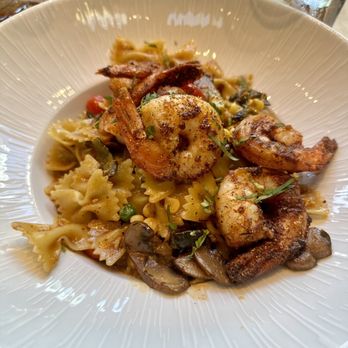GRANVILLE - Spicy Pasta with shrimp - New American Near Me - Pasadena, California