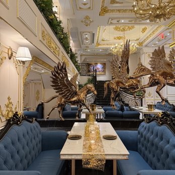 CRAB HOUSE TIMES SQUARE - Updated January 2026 - 211 Photos & 35