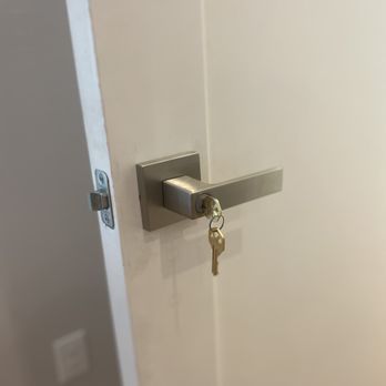 United Locksmith 24/7 - Keys & Locksmiths Near Me United Locksmith 24/7 - Keys & Locksmiths Near Me