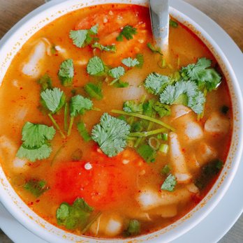 Ban Hua Sai - Tom yum soup - Thai Near Me - Seattle, Washington Ban Hua Sai - Tom yum soup - Thai Near Me - Seattle, Washington