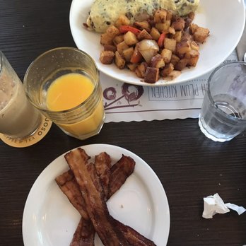 Beach Plum Kitchen - New American Near Me - Carlsbad, California