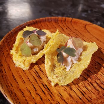 Atomix - Bar snack: cabbage chips with Dungeness crab - Korean Near Me - New York, New York