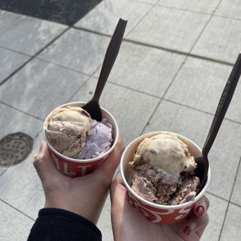 Salt & Straw - Honey Lavender Ice Cream - Ice Cream & Frozen Yogurt Near Me - Kirkland, Washington Salt & Straw - Honey Lavender Ice Cream - Ice Cream & Frozen Yogurt Near Me - Kirkland, Washington