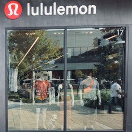 Exterior photo of Lululemon - San Mateo, California Exterior photo of Lululemon - San Mateo, California