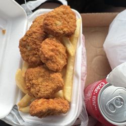 user provided Bill's Chicken & Burger photo