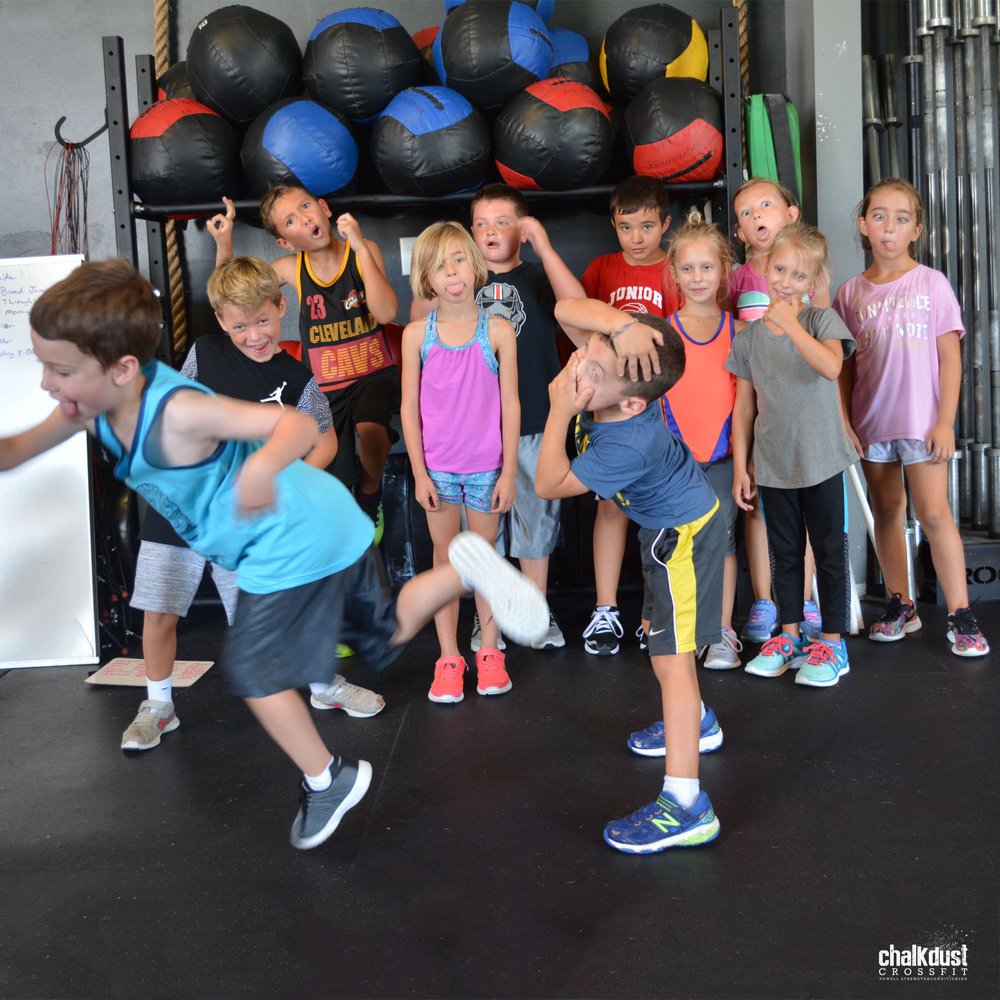 ChalkDust CrossFit Logo
