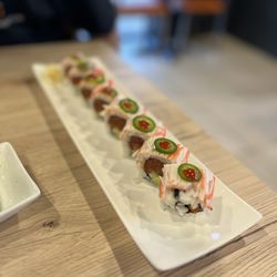 Hornbill Sushi & Asian Fusion - Arizona roll!