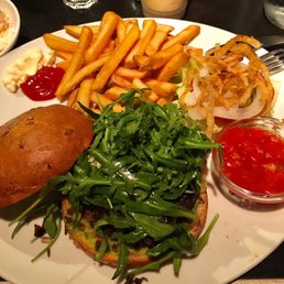 The Tiquana veggie burger with paprika salsa - amazing! The Tiquana veggie burger with paprika salsa - amazing!