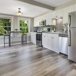 RW Flooring