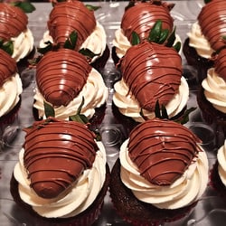 SophistiCakes - "Room for Two" Chocolate Covered Strawberry Cupcakes