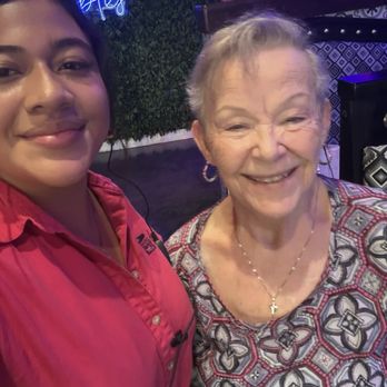 Plaza Tapatia - Our fabulous margaritas and appetizers along with or sever and myself. - Mexican Near Me - Lutz, Florida Plaza Tapatia - Our fabulous margaritas and appetizers along with or sever and myself. - Mexican Near Me - Lutz, Florida