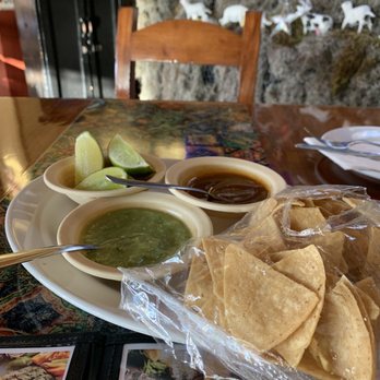 La Parrilla - Chips and salsa! - Tacos Near Me - Cancún, ROO La Parrilla - Chips and salsa! - Tacos Near Me - Cancún, ROO