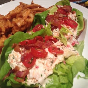 Blue Fin - Lobster & Shrimp Roll & Waffle Fries - Sushi Bars Near Me - New York, New York